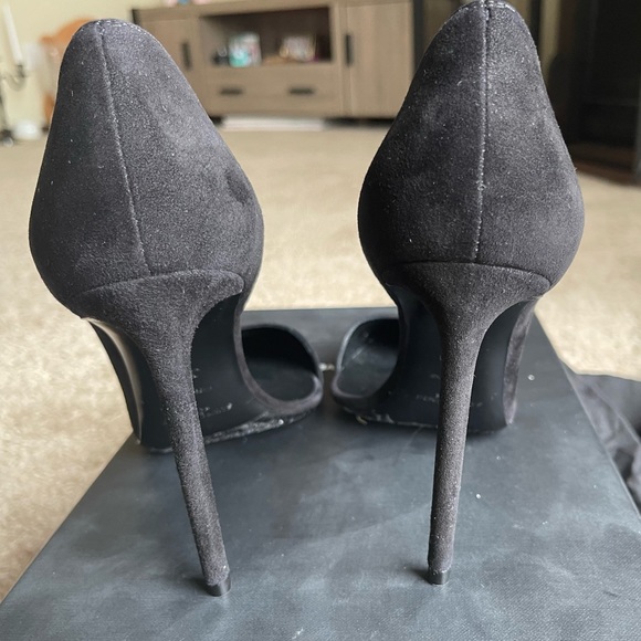 We’re beautiful! Almost new condition - Picture 2 of 5